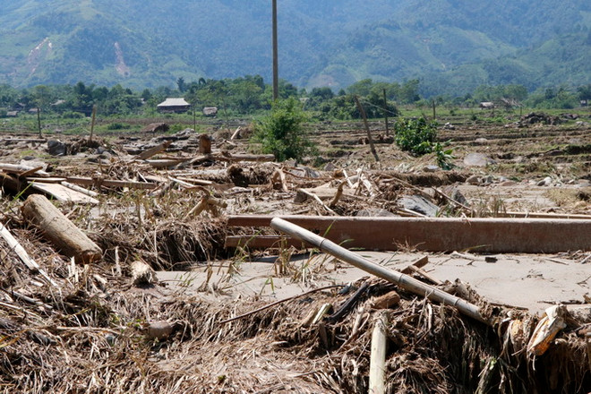Yên Bái: Người dân huyện Văn Yên chật vật sau trận lũ kinh hoàng ảnh 2