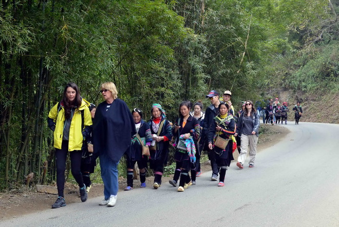 Lượng khách du lịch đến Sa Pa trong dịp nghỉ lễ tăng 45% ảnh 1