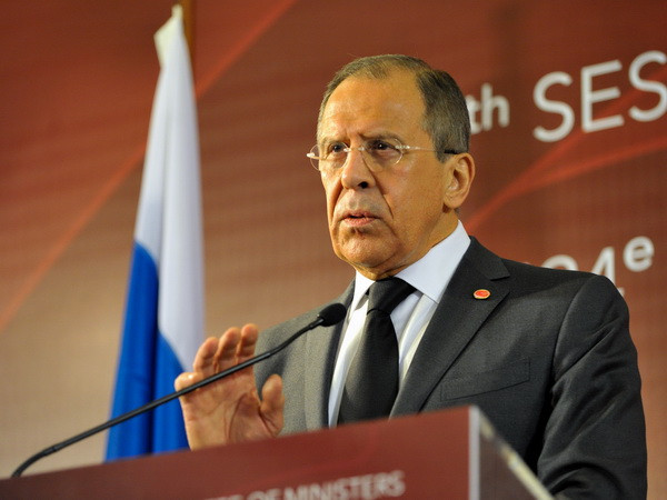 Ngoại trưởng Nga: Ukraine đang đứng bên bờ vực nội chiến ảnh 1