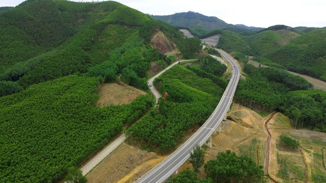 Cao tốc La Sơn-Túy Loan chuẩn bị đưa vào khai thác tuyến chính ảnh 1