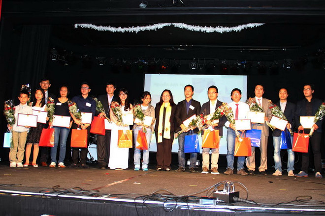 Hàng trăm thanh niên dự Hội trại sinh viên Việt Nam tại Đức ảnh 1