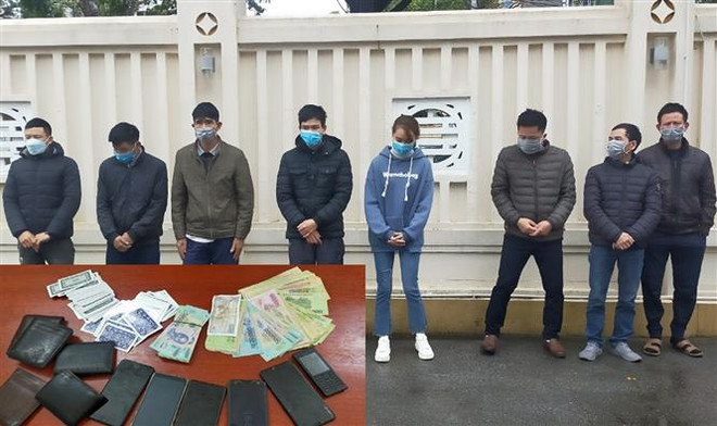 Thanh Hóa: Bắt giữ 24 đối tượng đánh bạc dưới hình thức ba cây ảnh 1