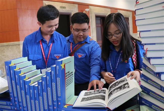 Ra mắt bộ sách về Chính phủ Cách mạng lâm thời miền Nam Việt Nam ảnh 2