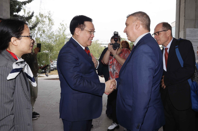 Bài phát biểu của Chủ tịch Quốc hội tại Đại học Kinh tế Sofia ảnh 4