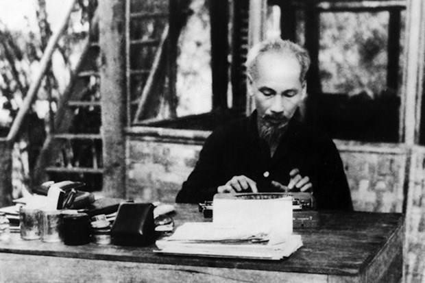 Hội thảo khoa học về giá trị Di chúc của Chủ tịch Hồ Chí Minh ảnh 1