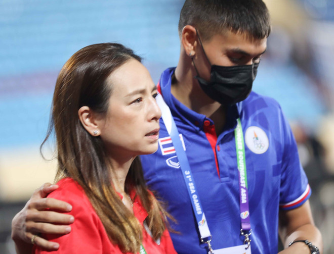 SEA Games 31: "Messi Thái" động viên Madam Pang và tuyển U23 Thái Lan ảnh 1