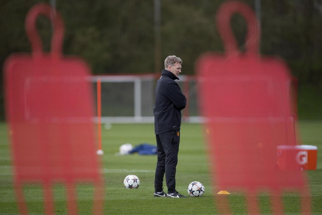 David Moyes vẫn ra sân tập ngay trước khi bị sa thải ảnh 1