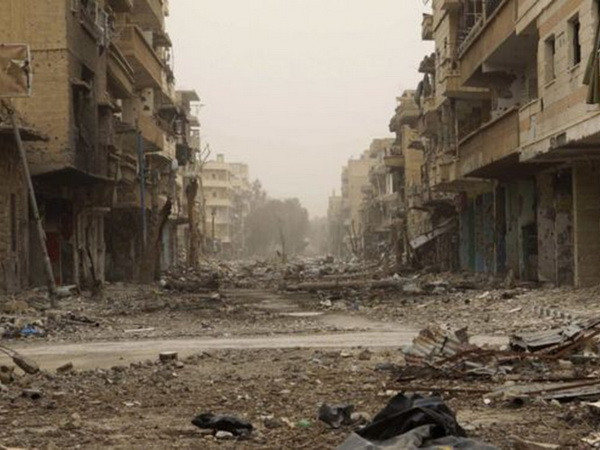 Syria: IS nã pháo vào thành phố Deir al-Zor, 7 người thiệt mạng ảnh 1