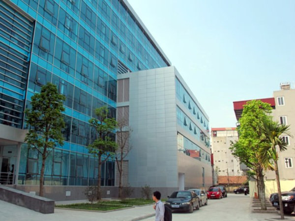 Bán đấu giá cổ phần bệnh viện công lập đầu tiên tại sàn HNX ảnh 1