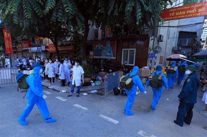 Từ ổ dịch Thanh Xuân Trung: Hạn chế trong nhận thức về chống dịch ảnh 1