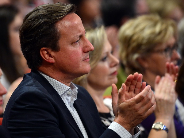 Anh: Tỷ lệ ủng hộ đảng Bảo thủ cầm quyền giảm xuống dưới 30% ảnh 1