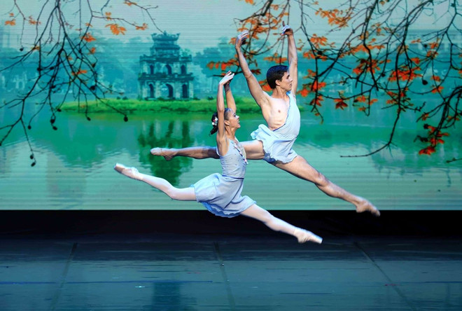 ttxvn_doan_nghe_si_nha_hat_ballet_quoc_gia_cuba_tai_viet_nam_2811-3.jpg