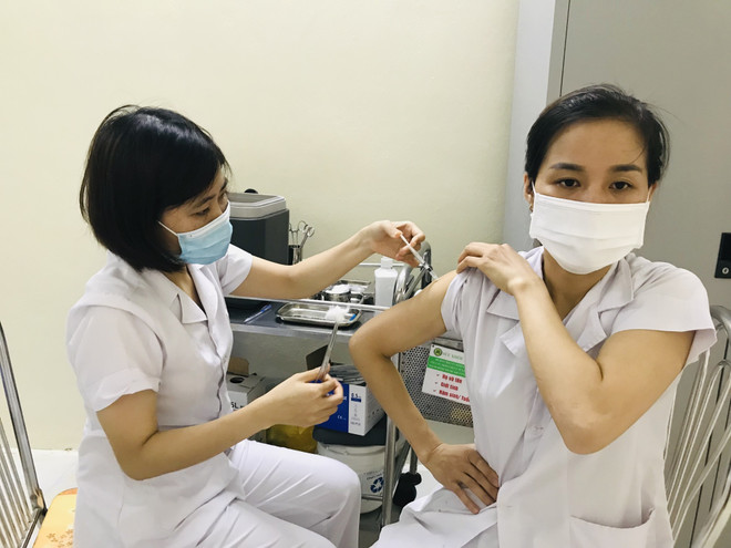 Thanh Hóa, Cà Mau tổ chức tiêm vaccine đảm bảo an toàn, đúng tiến độ ảnh 1