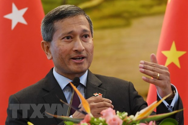Ngoại trưởng Singapore Vivian Balakrishnan. (Ảnh: AFP/TTXVN) Singapore cam kết hợp tác chặt chẽ với Việt Nam phục hồi sau đại dịch ảnh 1