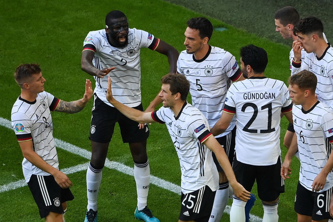 Đức thắng đậm Bồ Đào Nha: 'Xe tăng Đức' mang đến một hình ảnh khác ảnh 2