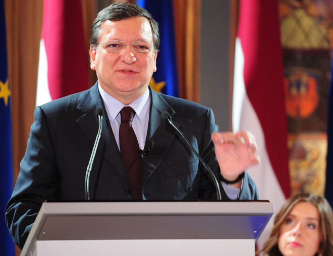 EU sẽ huy động 800 triệu euro cho Quỹ Hòa bình châu Phi ảnh 1