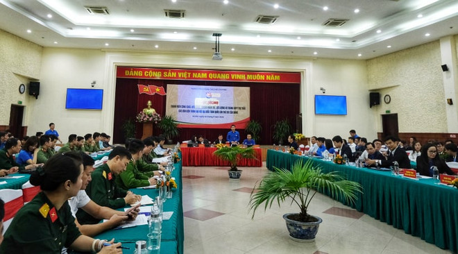 Góp ý dự thảo văn kiện Đại hội XIII: Trí tuệ và tâm huyết của tuổi trẻ ảnh 1