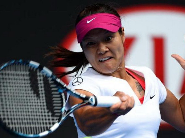 Hạ gục Bouchard, Li Na vào chung kết Australian Open ảnh 1
