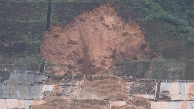 Sự cố tại đường ống dẫn nước thủy điện A Lưới: Đã hết xuất lộ rò rỉ ảnh 1