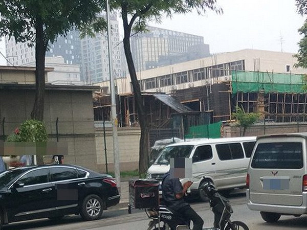 Nghi vấn về tòa nhà mới trong Đại sứ quán Triều Tiên ở Bắc Kinh ảnh 1