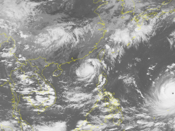 Bão số 5 di chuyển theo hướng Tây và có khả năng mạnh thêm ảnh 1