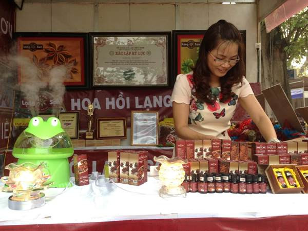 Hội chợ thương hiệu Việt tại Royal City hướng về thị trường nội địa ảnh 1