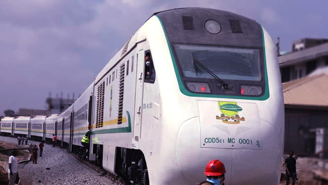 (Nguồn: premiumtimesng) Nigeria: 31 người bị bắt cóc làm con tin tại nhà ga ở miền Nam ảnh 1