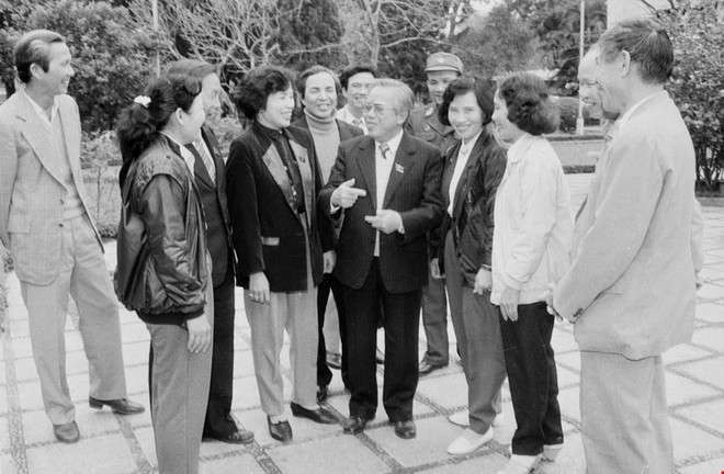 Chủ tịch Quốc hội Lê Quang Đạo: Tấm gương sáng về tinh thần đổi mới ảnh 1