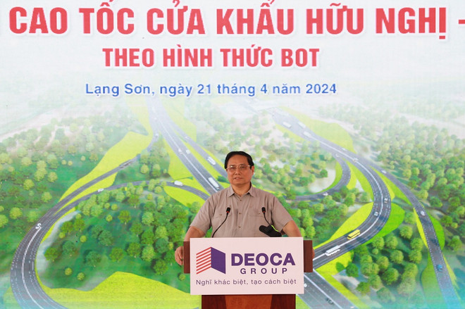 Thủ tướng Chính phủ Phạm Minh Chính chỉ ra 6 ý nghĩa trong việc xây dựng tuyến Cao tốc Chi Lăng-cửa khẩu Hữu Nghị. (Ảnh: Việt Hùng/Vietnam+) vnp_thu tuong 1.jpg
