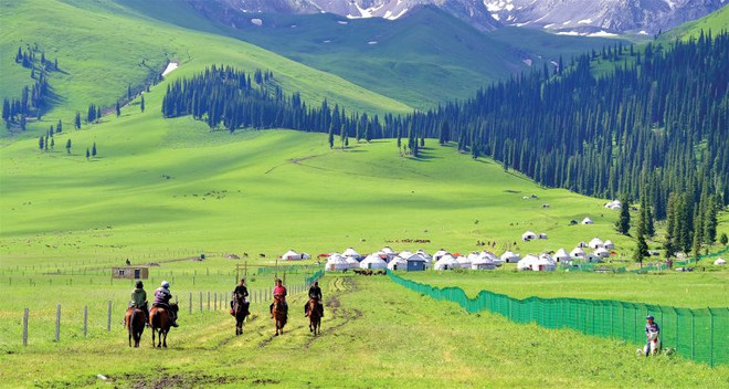 Tân Cương - vẻ đẹp mê hoặc của thiên đường chốn trần gian ảnh 1