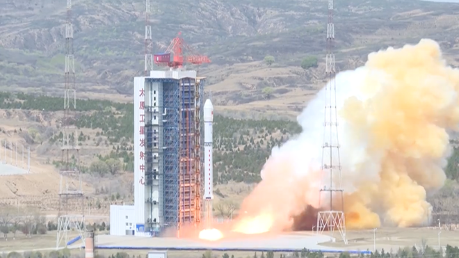 Trung Quốc: Tên lửa đẩy Trường Chinh 2D đưa 8 vệ tinh vào không gian ảnh 1