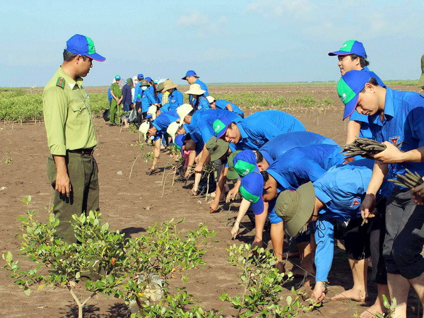 Đặt con người ở trung tâm trong chính sách về biến đổi khí hậu ảnh 1