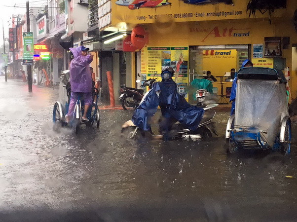 TT-Huế thiệt hại 174 tỷ đồng, đề nghị hỗ trợ 1.000 tấn gạo ảnh 1