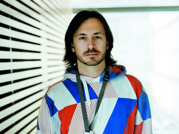 Apple đã tuyển mộ thành công nhà thiết kế hàng đầu thế giới ảnh 1