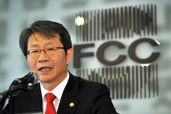 Bộ trưởng Thống nhất Hàn Quốc Ryoo Kihl-Jae. (Nguồn: AFP/TTXVN) Hàn Quốc ra điều kiện dỡ bỏ trừng phạt Triều Tiên ảnh 1