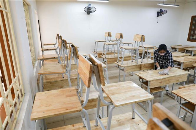 Hà Nội, TP.Hồ Chí Minh: Học sinh các cấp tiếp tục nghỉ học vì COVID-19 ảnh 2