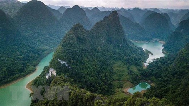 Non nước Cao Bằng được UNESCO công nhận là công viên địa chất toàn cầu. (Nguồn ảnh: TTXVN) Chuyên gia hiến kế biến nguồn lực khoáng sản thành tiềm năng du lịch ảnh 1