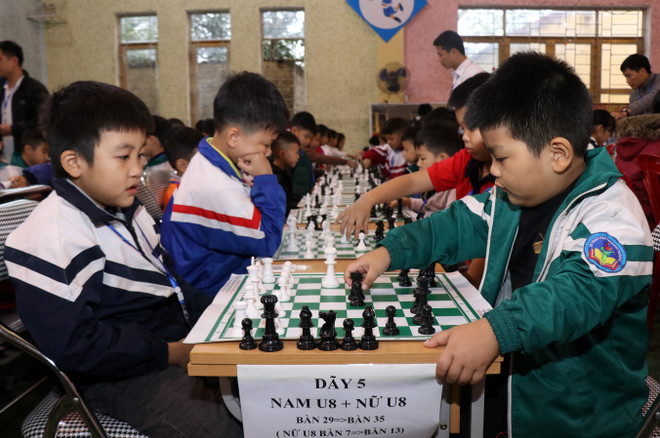 Lào Cai: Hơn 400 VĐV dự giải Cờ vua Fansipan tranh Cúp Vietcombank ảnh 2
