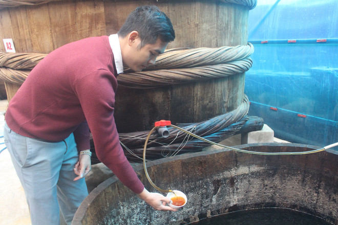 Chàng trai 8X và quyết tâm phát triển nghề làm nước mắm truyền thống ảnh 1