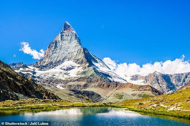 Ngọn núi đẹp nhất thế giới Matterhorn bắt đầu nứt vỡ vì tan băng ảnh 1