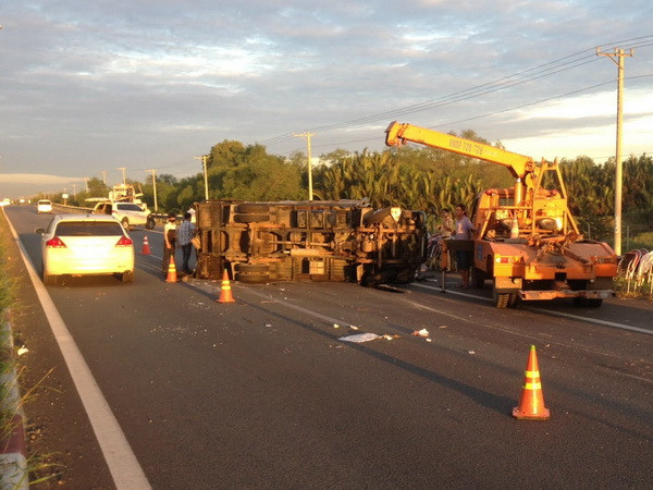 Lại xảy ra tai nạn trên cao tốc TP.HCM-Long Thành-Dầu Giây ảnh 1