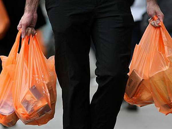 EU có kế hoạch cắt giảm 80% túi nylon vào năm 2019 ảnh 1