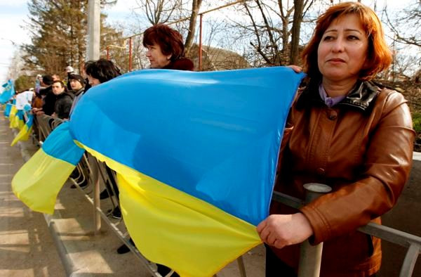 Nga cấm thủ lĩnh cộng đồng Tatar quay trở lại Crimea ảnh 1