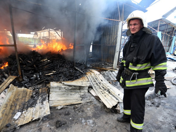 Đa số dân Ukraine coi hòa bình tại Donbass là ưu tiên hàng đầu ảnh 1