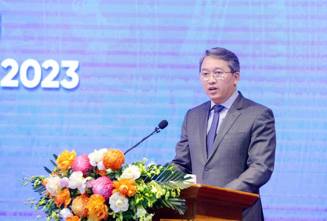 TTXVN_0611 phap dien Viet Nam 2 Bo truong Tu phap.jpg