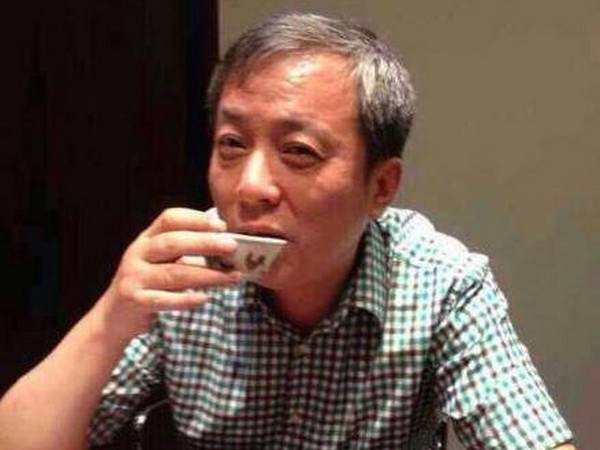 Cộng đồng mạng "phát sốt" vì chiếc ly cổ trị giá 36 triệu USD ảnh 1