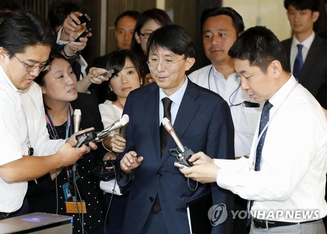 Hàn Quốc-Nhật Bản nhất trí duy trì trao đổi và tham vấn ngoại giao ảnh 1