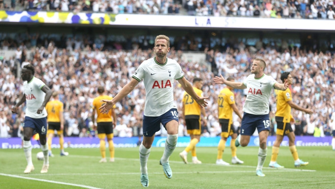 Arsenal thắng tưng bừng, leo lên ngôi đầu Premier League ảnh 2