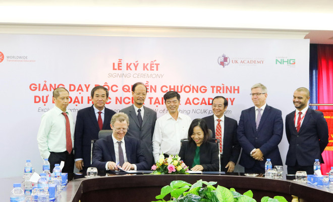 Học sinh tốt nghiệp UK Academy có cơ hội tuyển thẳng vào ĐH quốc tế ảnh 1