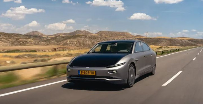 Ôtô dùng năng lượng mặt trời, tương lai của dòng xe điện? ảnh 4